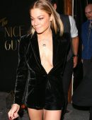 LeAnn-Rimes-Upskirt-454