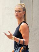 Nina-Agdal-329