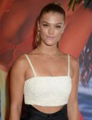 Nina-Agdal-521