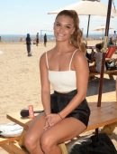 Nina-Agdal-524