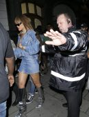 Rihanna-371