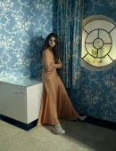 Selena-Gomez-Vogue-Australia-Magazine-September-2016-7
