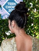 Shay-Mitchell–Teen-Choice-Awards-2016-1