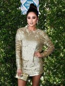 Shay-Mitchell–Teen-Choice-Awards-2016-5