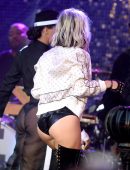 Stacy-Ferguson-10
