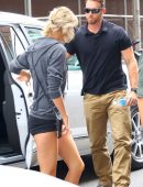 Taylor-Swift-Candids-in-Shorts-NY-1
