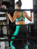 adriana-lima-victorias-secret-photoshoot-candids-ny-7