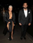 amina-blue-upskirt-at-harpers-bazaar-celebrates-icons-party-at-nyfw-6