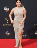 ariel-winter-at-2016-emmy-awards-15