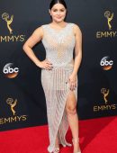 ariel-winter-at-2016-emmy-awards-18