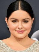 ariel-winter-at-2016-emmy-awards-19