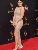 ariel-winter-at-2016-emmy-awards-4