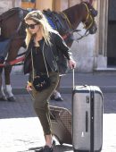 Ashley-Benson-Troian-Bellisario-and-Shay-Mitchell-in-Rome-13