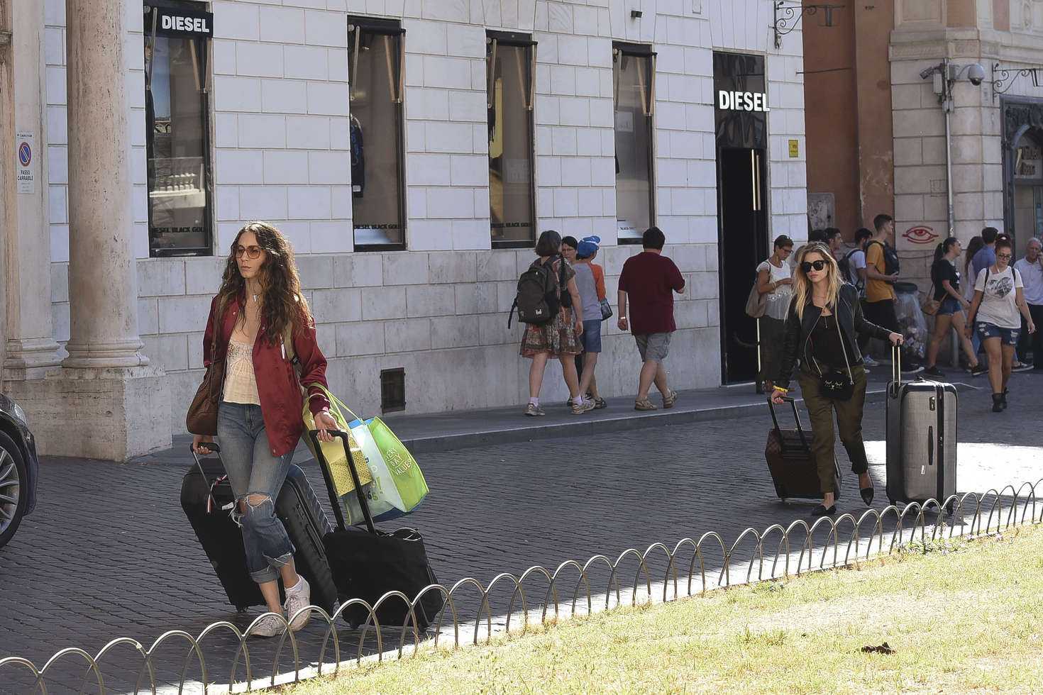 Ashley-Benson-Troian-Bellisario-and-Shay-Mitchell-in-Rome-4