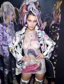 bella-hadid-at-the-marc-jacobs-spring-2017-nyfw-2