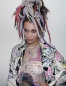 bella-hadid-at-the-marc-jacobs-spring-2017-nyfw-7