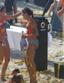 chantal-laboureur-playing-beach-volleyball-2