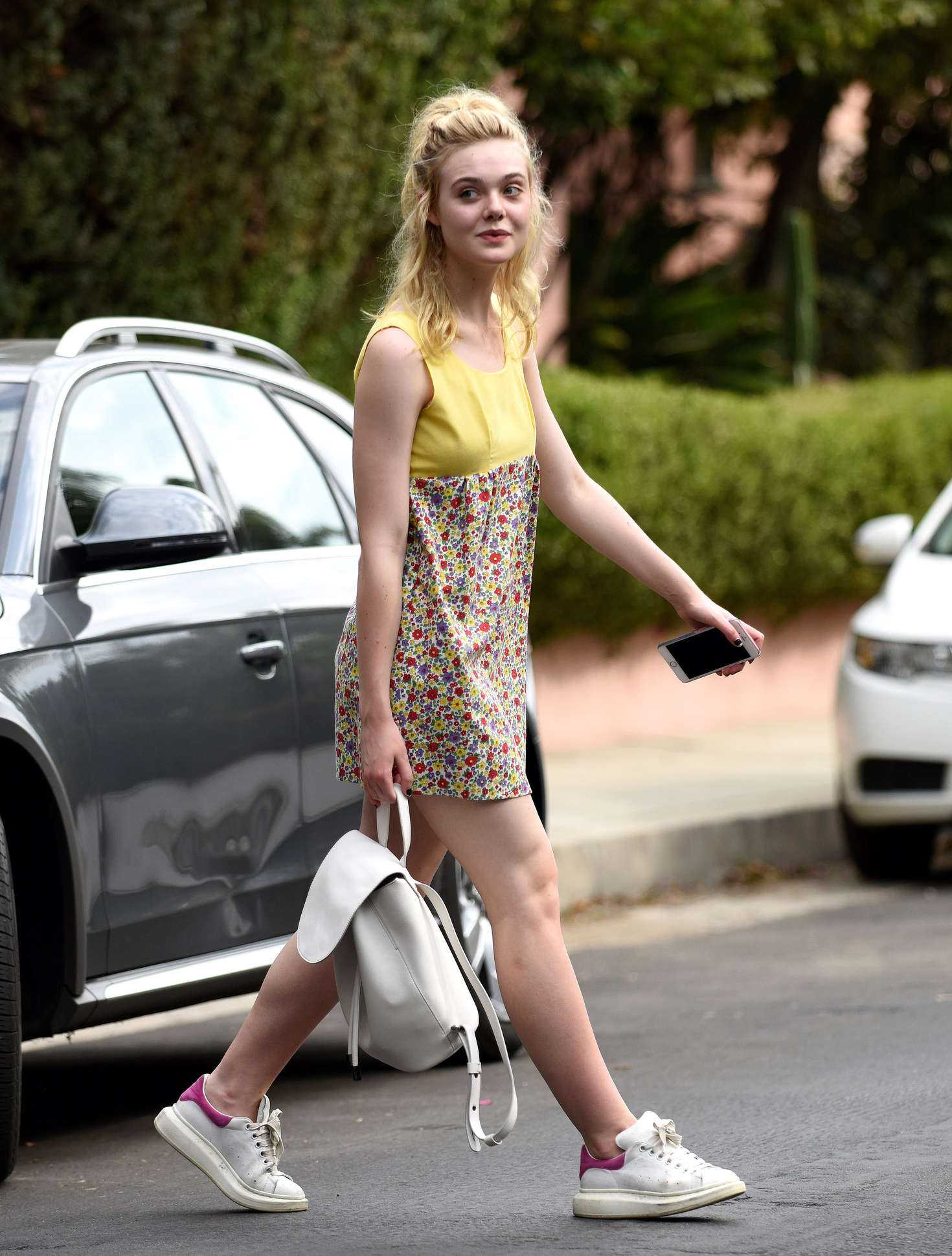 elle-fanning-557
