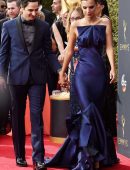 emily-ratajkowski-at-2016-emmy-awards-7
