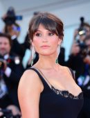 Gemma-Arterton-660