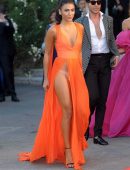 Giulia-Salemi-Upskirt-at-Brimstone-Premiere-13