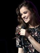 hailee-steinfeld-hits-97-3-sessions-in-fort-lauderdale-2
