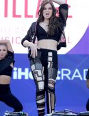 hailee-steinfeld-iheartradio-music-festival-lv-11