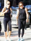 jennifer-garner-going-to-workout-with-a-friend-in-beverly-hills-6