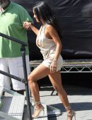 Karrueche-Tran-Leggy-Candids-in-Universal-City-108