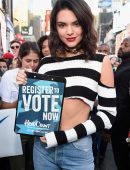 kendall-jenner-at-mtv-total-registration-live-4