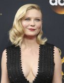 kirsten-dunst-at-68th-annual-primetime-emmy-awards-in-la-6