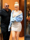 kylie-jenner-leaving-her-hotel-nyc-6