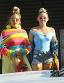 Miley-Cyrus-Lunch-Nobu-Malibu-CA-8