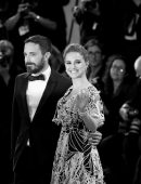 natalie-portman-at-jackie-premiere-at-the-73rd-venice-film-festival-in-venice-italy-11