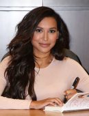 naya-rivera-book-signing-14