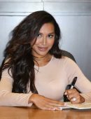 naya-rivera-book-signing-9