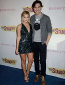olivia-holt-at-premiere-of-the-standoff-la-2