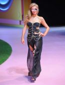 paris-hilton-at-milan-fashion-week-1