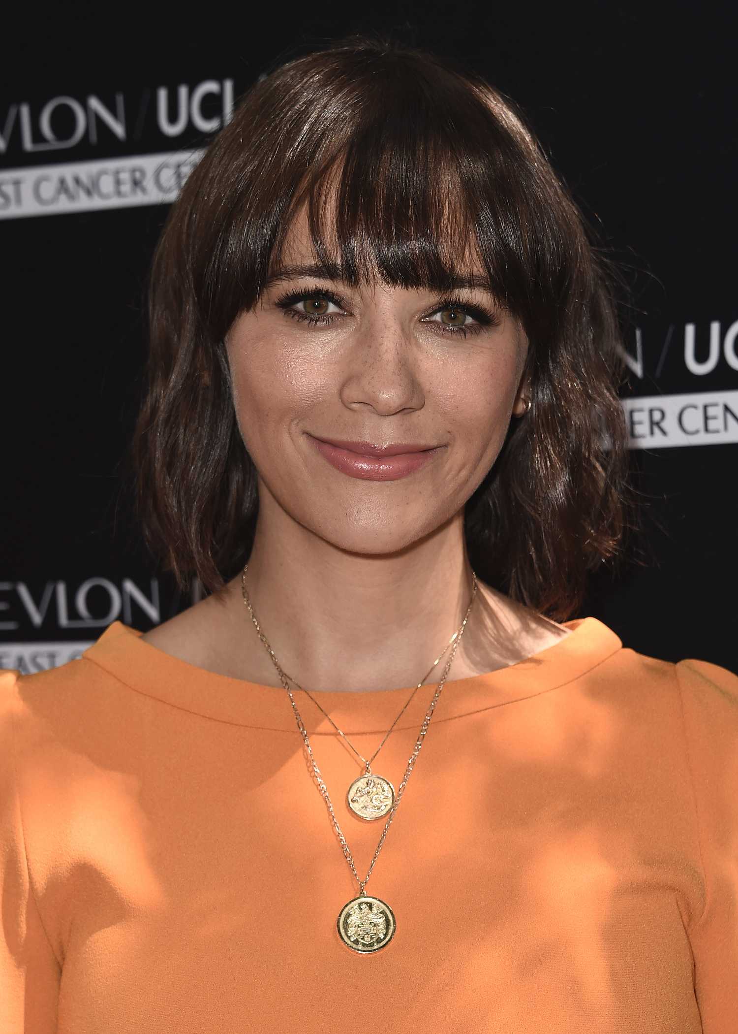 rashida-jones-827