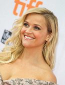 reese-witherspoon-at-the-premiere-of-sing-during-the-2016-toronto-international-film-festival-6