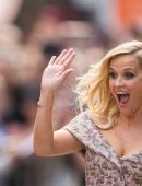 reese-witherspoon-at-the-premiere-of-sing-during-the-2016-toronto-international-film-festival-7