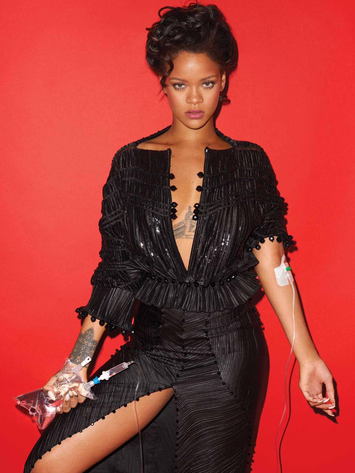 rihanna-in-terry-richardson-photoshoot-for-cr-fashion-book-2016-7