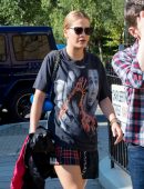 rita-ora-arriving-and-leaving-grove-recording-studios-london-1