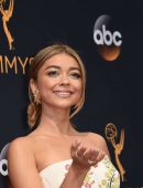 sarah-hyland-at-2016-emmy-awards-7