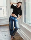 shailene-woodley-in-the-edit-magazine-2016-11