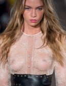 stella-maxwell-803