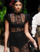 taylor-hill-752