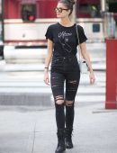 Taylor-Hill-and-Romee-Strijd-out-in-Manhattan-2