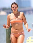 tove-lo-in-bikini-5