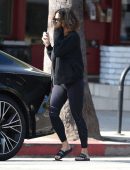 Vanessa-Hudgens-Leaving-a-Pilates-Class-2